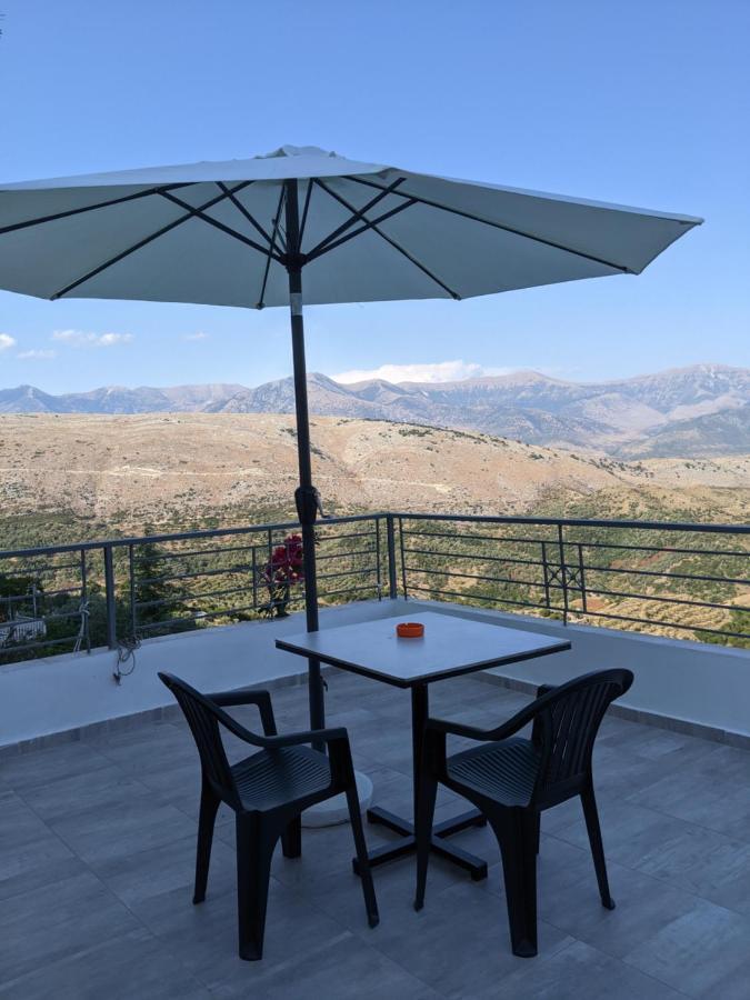 סרנדה Guesthouse Panorama Nivice מראה חיצוני תמונה