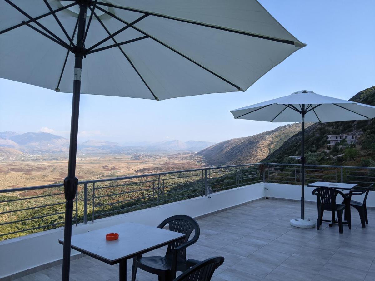 סרנדה Guesthouse Panorama Nivice מראה חיצוני תמונה
